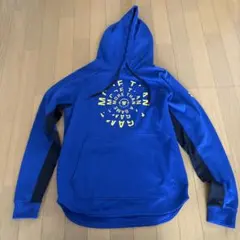 Under Armour フード付きパーカー 青