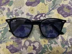 Ray-Ban ブラック フレーム ブルーレンズ サングラス　RB4258F