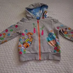 ディズニーリゾート　トイ・ストーリーグレー ジップアップパーカー 110