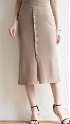 Loungedress フロントボタン タイトスカートのサムネイル