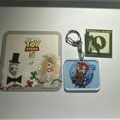 トイストーリー5 オーマイカフェ アクリルキーホルダー　ジェシー ブルズアイ