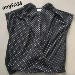 anyFAM ドット柄 半袖ブラウス パール調ボタンのサムネイル