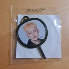 TREASURE　カプセルトイ　ヒョンソク　うちわ