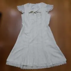 PLATA（プラタ）15号リボンタイ付きフレンチスリーブワンピース　（ラメ入り）のサムネイル