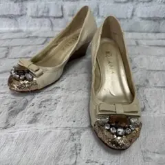 DIANA ベージュ ビジュー装飾 フラットパンプス 22.5