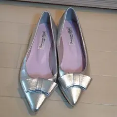 値下げ　新品未使用　リボンパンプス【シルバー】