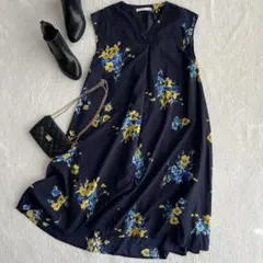 ブージュルード フラワープリント フレア ロングワンピース ネイビー
