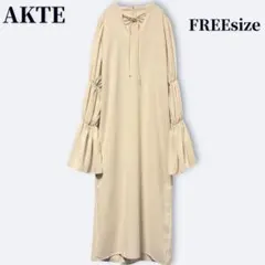 AKTE リリーベルドレス アイボリー F ワンピース ボリューム袖