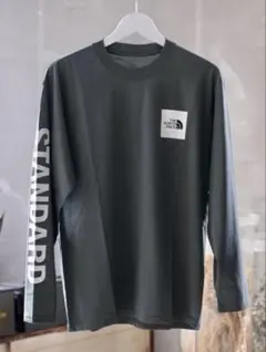 ノースフェイススタンダード　ロングスリーブTシャツ　ニュートープ