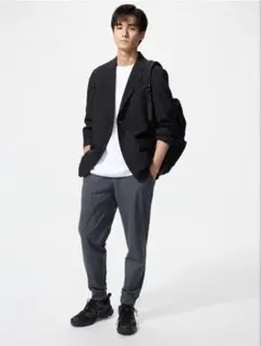 ★美品★UNIQLO ユニクロ　ウルトラストレッチアクティブジョガーパンツ