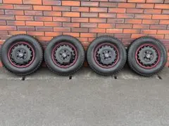 スタッドレスタイヤ ホイール付き4本セットのサムネイル