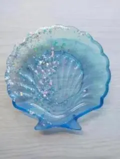 貝殻型ガラス製トレイ