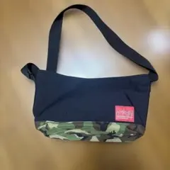 Manhattan Portage ショルダーバッグ 迷彩柄のサムネイル