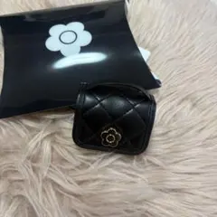 【新品】MARYQUANT スクエアキルトデイジーメタル AirPodsケース