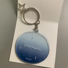seventeen セブチ バーノン アクリルキーホルダー