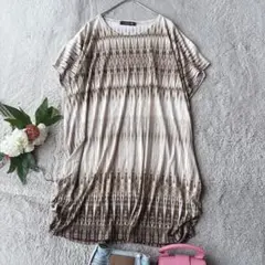 美品(F)半袖チュニック/長め/総柄/とろみ/オーバーサイズ/ミセス/ストレッチのサムネイル