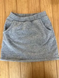 ユニクロ　ボアスカート　140センチ