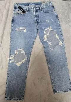 DIESEL　ダメージデニム　メンズ　W32　新品