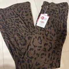 しまむら♡SAORIさん♡コーデュロイヒョウ柄フレアパンツ