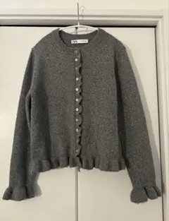 ZARA フリルニットカーディガン グレー　M