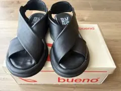 ✳︎美品✳︎ bueno クロスベルト レザーサンダルのサムネイル