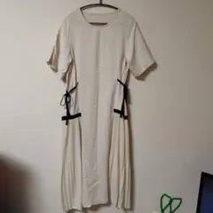 半袖ロングワンピース　フリーサイズ