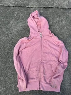 ピンク パーカー