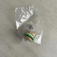 ハローキティ　アメリカンデザインめじるしチャーム　ハンバーガー