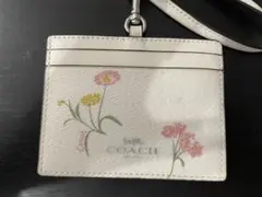 coach 花柄カードケース ホワイト