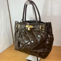 A.D.M.J. エーディーエムジェイ エナメルレザー ハンドバッグ 南京錠付き