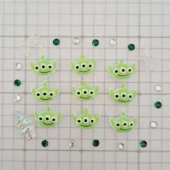 デコパーツ　プラパーツ　ハンドメイド材料 トイ・ストーリー　リトルグリーンメン