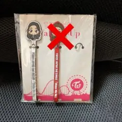 TWICE ケーブルホルダー