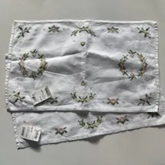 近沢レース　テーブルマット２枚 新品未使用 30cm×45cm 綿100％