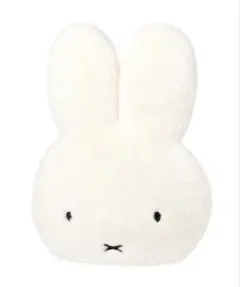 新品未使用✨ミッフィー フアフカクッション　スタディオクリップ