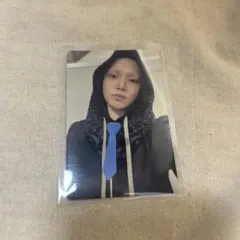 treasure popup 1万円トレカ　ヒョンソク