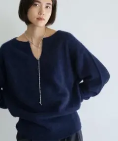 キーネックニット　ガリャルダガランテ