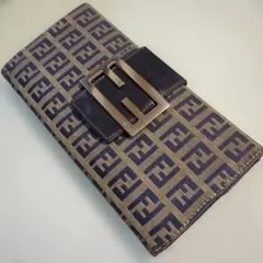 Fendi モノグラム 長財布 ベージュ ネイビー