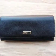 FURLA ブラックレザー 長財布