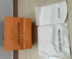 LOUIS VUITTON 空箱ギフトボックスと収納袋セット
