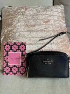 kate spade ブラックショルダーバッグ
