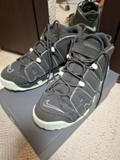 ナイキ エアモア アップテンポNIKE AIR MORE UPTEMPO 28