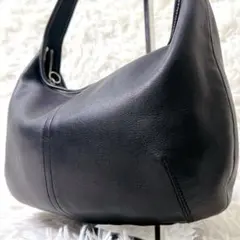 Item thumbnail for item 80035fee-b60c-4b47-8179-970243ac013f