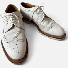 美品 ジョセフチーニー YELVERTOFT 白ウイングチップ 革靴 UK7.5のサムネイル
