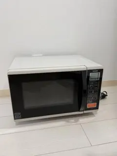 ちょもぴ　TOSHIBA ER-YK3スチームオーブンレンジ Amazon | ER-YK3-W(アイボリ-ホワイト) 石窯オ-ブンレンジ 17L | 東芝