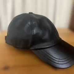 FERRUCCIO VECCHI　キャップ　イタリア製　黒　合成皮