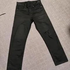 ユニクロ　ブラックデニムパンツ 28インチ　71cm