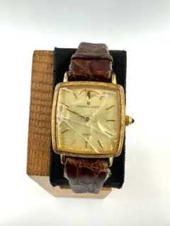 アンティーク 60s WALTHAM 手巻き腕時計 変わったケース - メルカリ