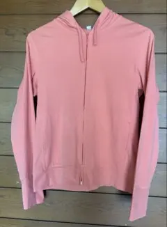 ユニクロ　ＵＶカットパーカー　コットンＸＬ