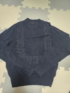 earth music&ecology ネイビー刺繍セーター M