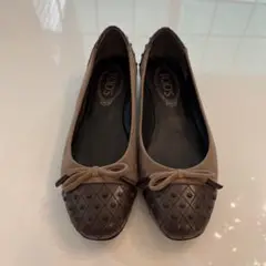 ⭐︎付属品付き⭐︎TOD’S トッズ 黒 エナメル フラットシューズ バレエシューズ 2025年最新】Tod's レディース フラットシューズ・バレエ